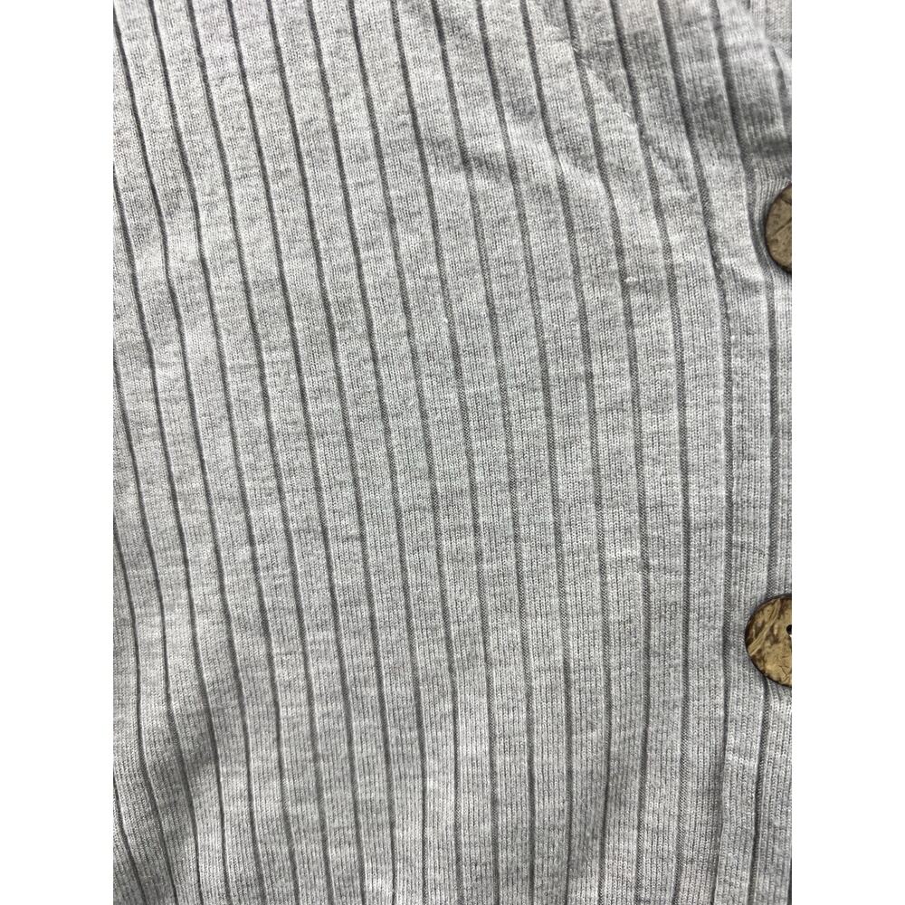 Doe & Rae Gray Rib-Knit V-Neck Button Front Raglan Cardigan Sweater S - Picture 4 of 8